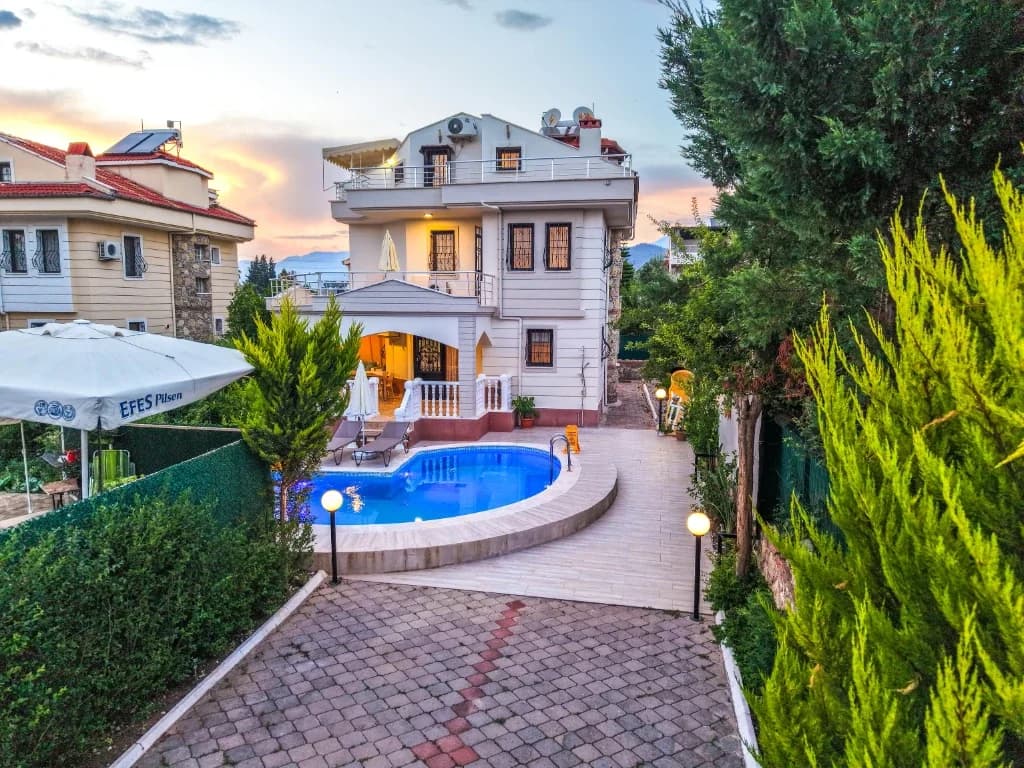 Villa Hasbel 72