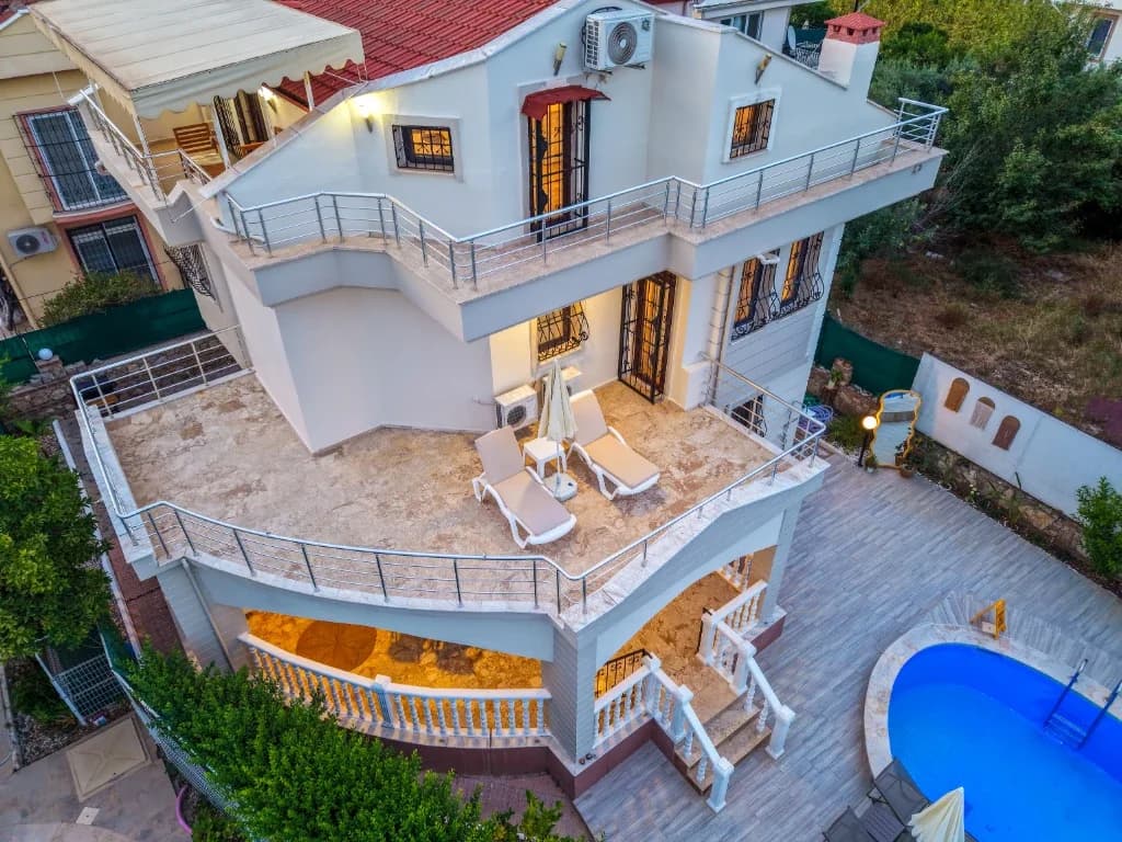 Villa Hasbel 76