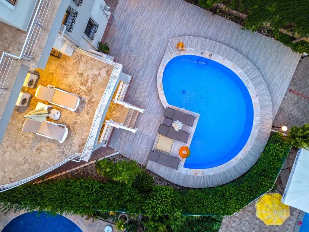 Villa Hasbel 83