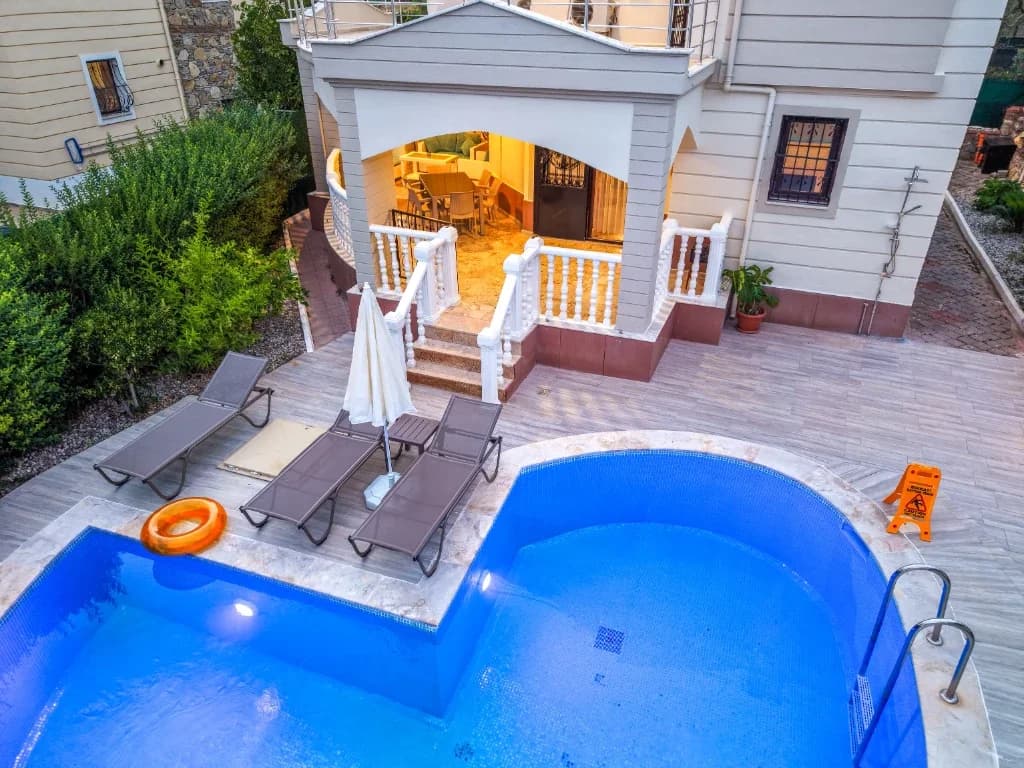 Villa Hasbel 85