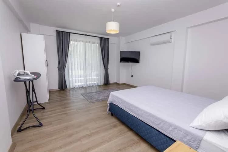 Villa Mila 37