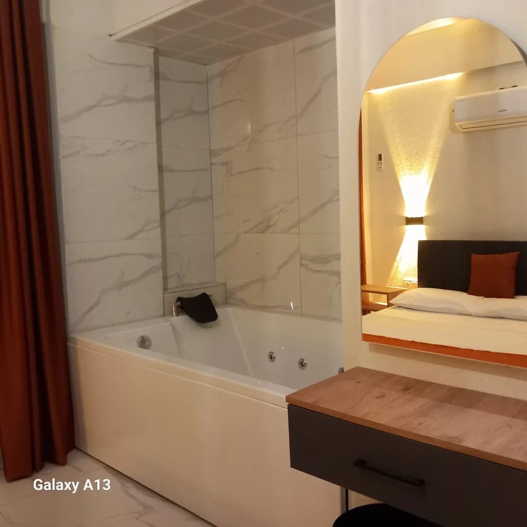 Villa İstefani 25