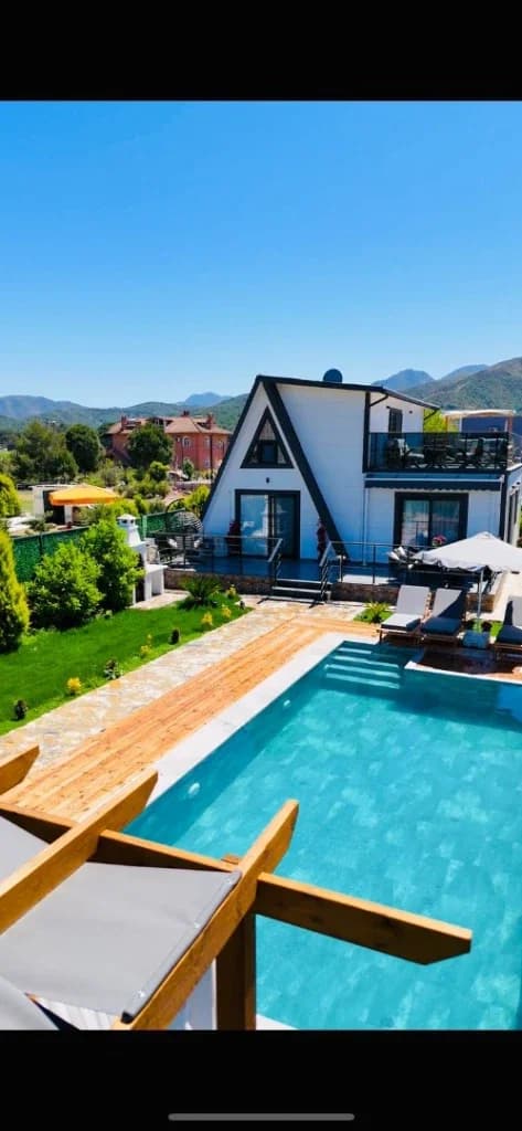 Villa Frame House 1