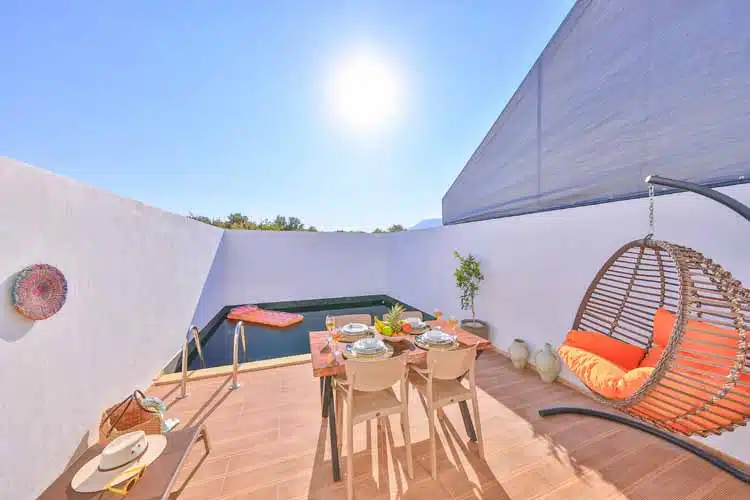 Villa Ay 2